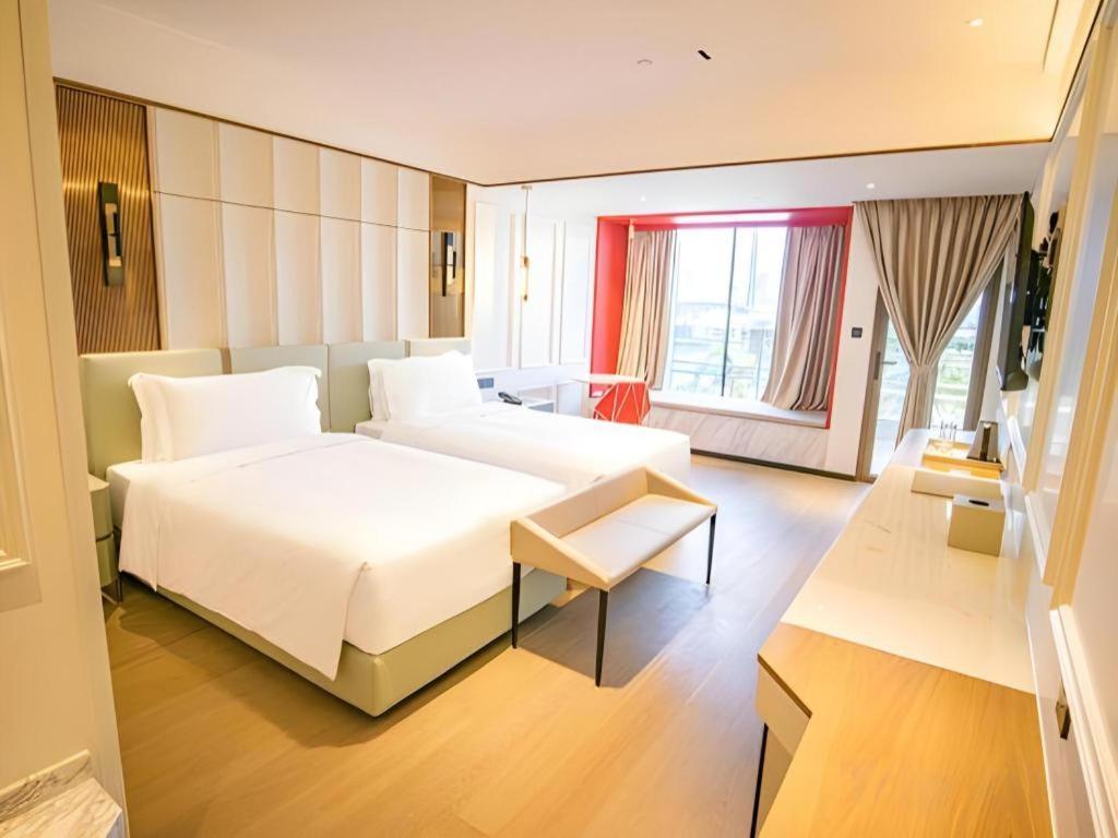 Yoho Resorts World Hotel Macao Exterior foto